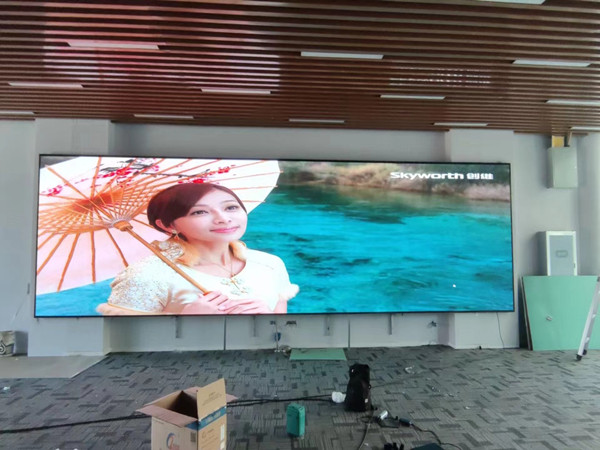 离石P1.53led小间距屏安装案例